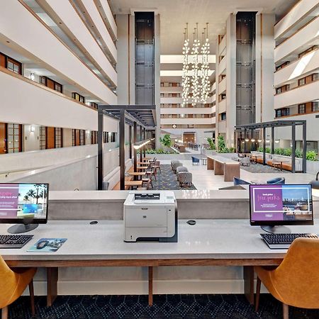 Embassy Suites By Hilton Oklahoma City Will Rogers Airport Εξωτερικό φωτογραφία