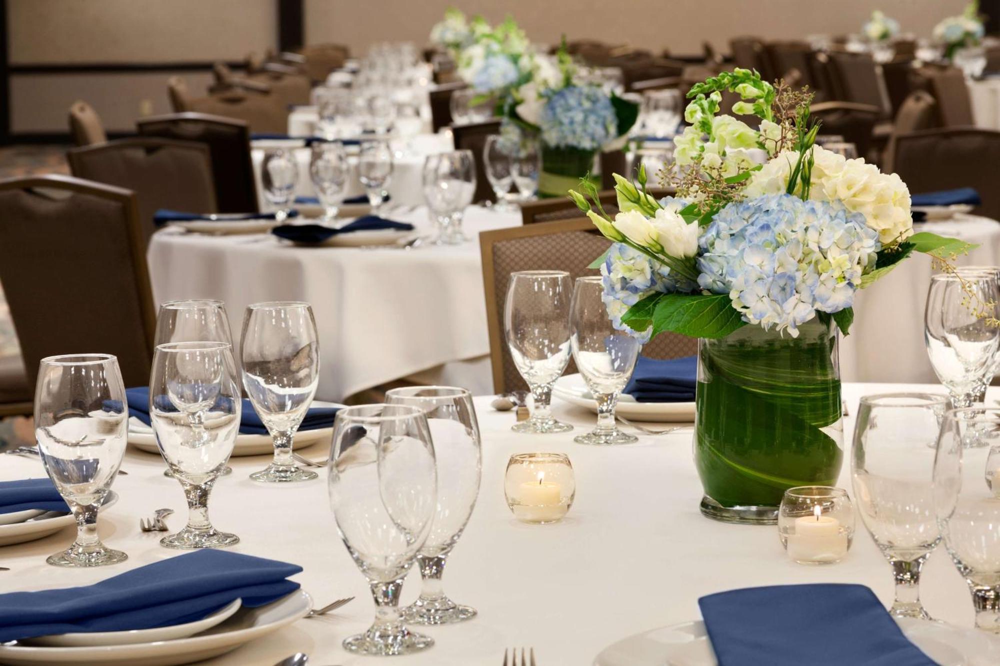 Embassy Suites By Hilton Oklahoma City Will Rogers Airport Εξωτερικό φωτογραφία