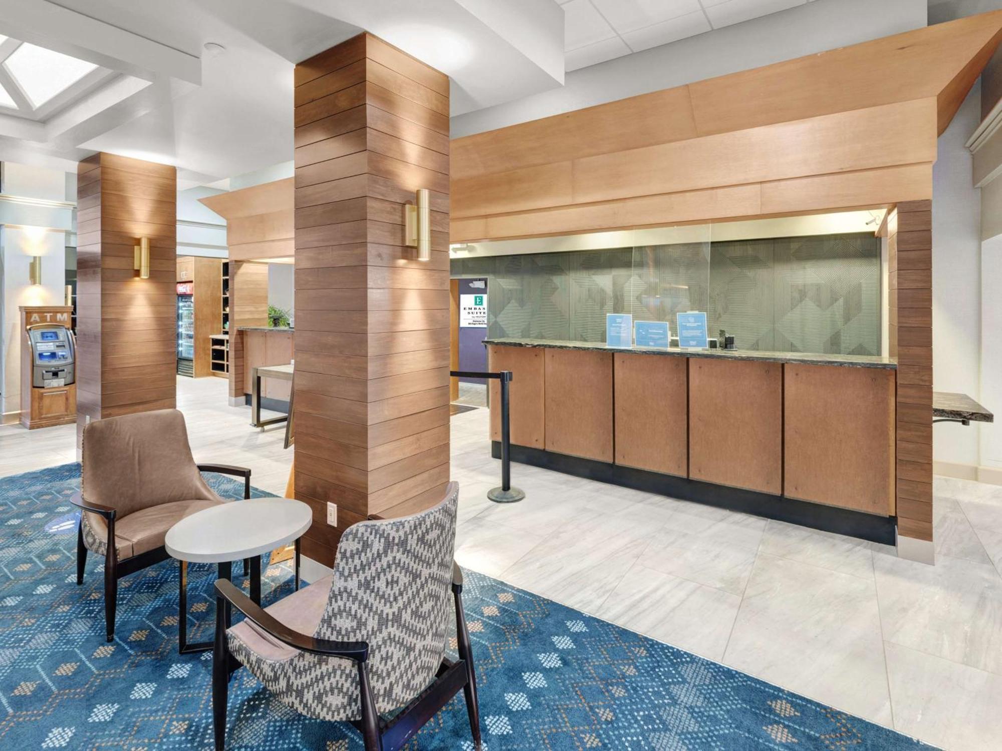 Embassy Suites By Hilton Oklahoma City Will Rogers Airport Εξωτερικό φωτογραφία